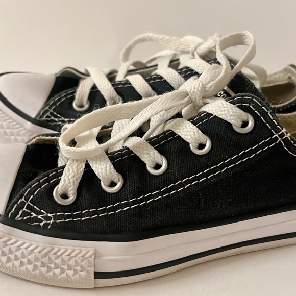 Converse low tops size 1 - Picture 6 of 14